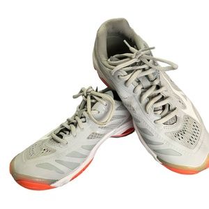 Mizuno Wave Hurricane 3 Volleyball Shoes